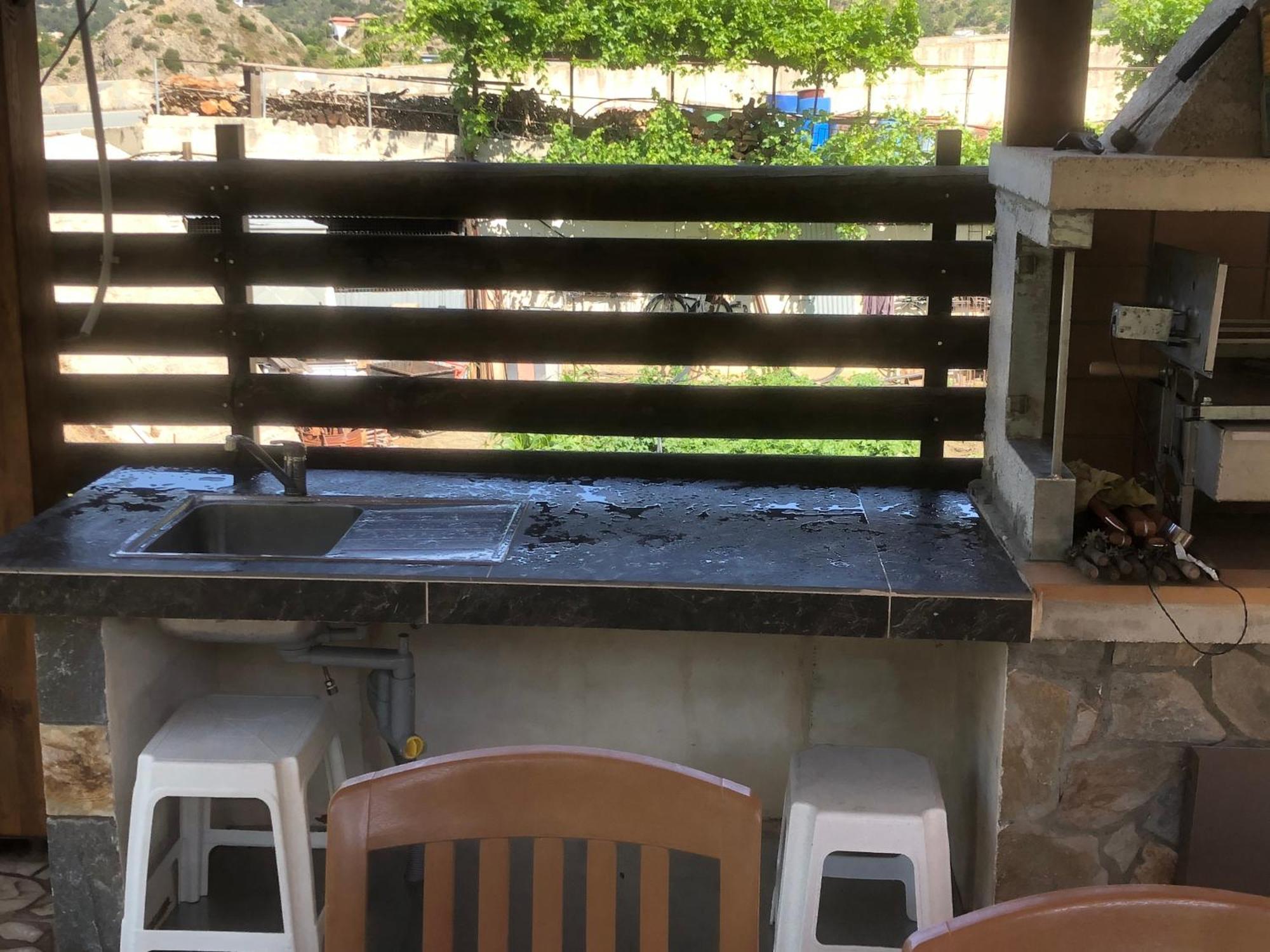 Diamond Stone Wooden Guest House Chandria 외부 사진
